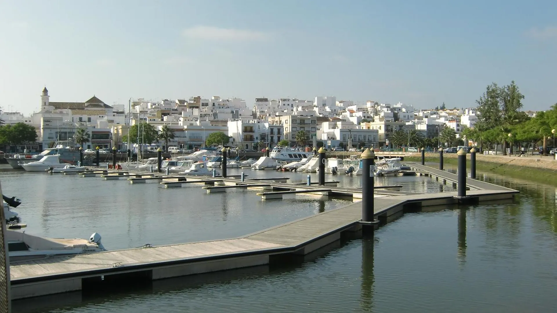 Urbanizacion Playa Grande Piscina Y Zonas Verdes By Alsol A01-00386 阿亚蒙特