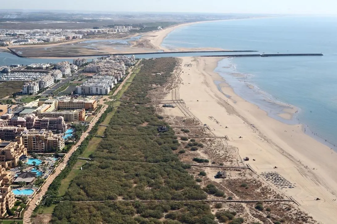 公寓 Urbanizacion Playa Grande Piscina Y Zonas Verdes By Alsol A01-00386 阿亚蒙特 西班牙